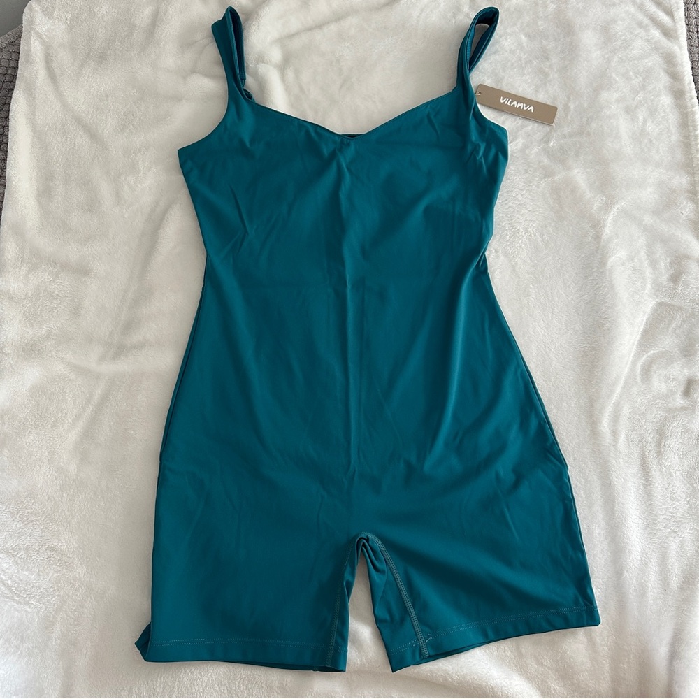 Aqua Blue Sleeveless Romper Bodysuit *NWT* – Sweetheart Neckline – Size M
